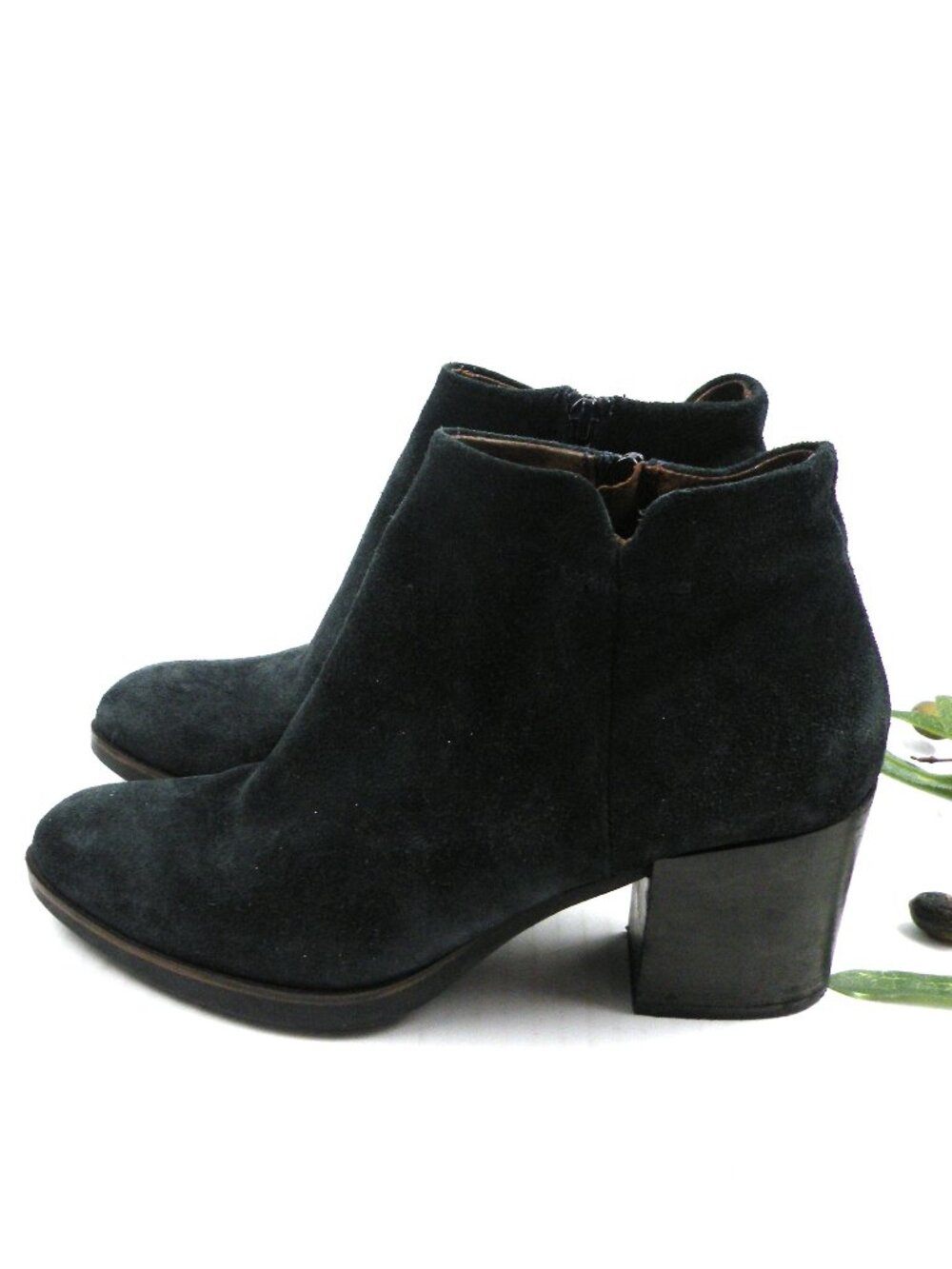 Eric Michael Booties Boots Navy Blue Suede Zipper 39 (8.5-9)